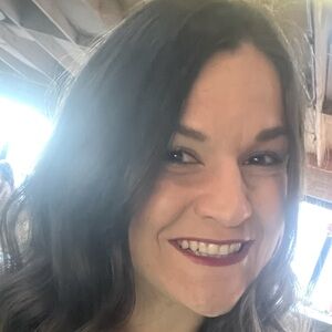 Meet your Posher, Cassie